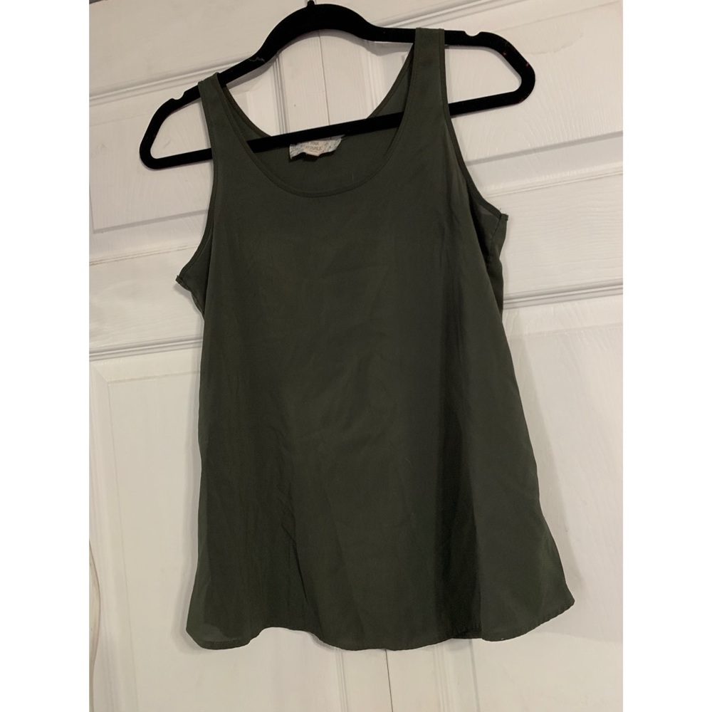 green tank top